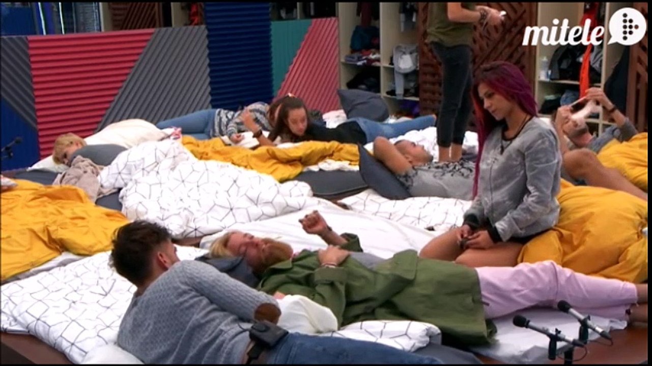 Conversación Adara - Noelia (sobre Rodrigo) GH17