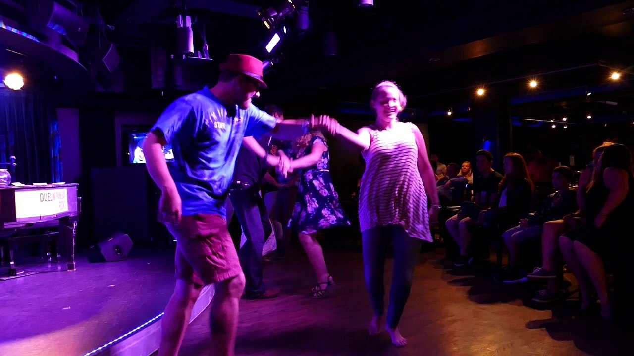 Dueling Pianos Orlando, Florida-Finest dueling pianos Randy and Amy