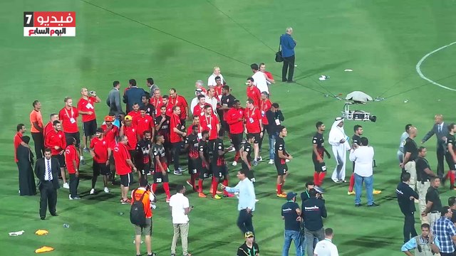 بالفيديو .. مراسم تتويج الأهلى بكأس السوبر الإماراتى