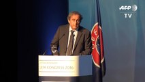 Foot: Platini dit 