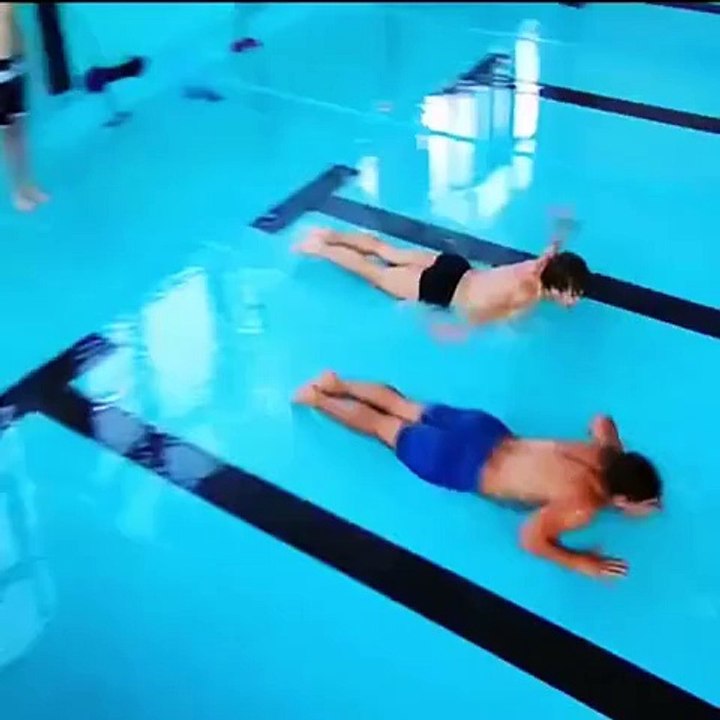 Ils inventent un nouveau sport : la natation sans eau