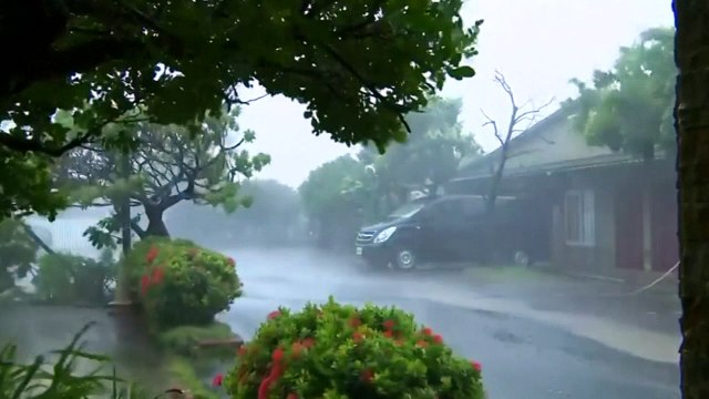 Super Typhoon Meranti tears through Taiwan