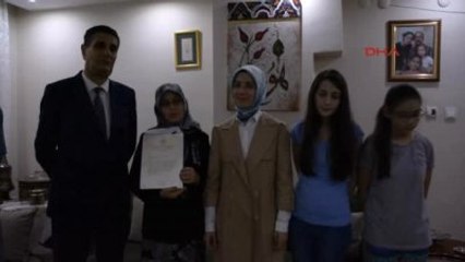 Bandırma Başbakan'dan Demokrası Şehidinin Gazi Kızı ve Eşine Bayram Tebriği