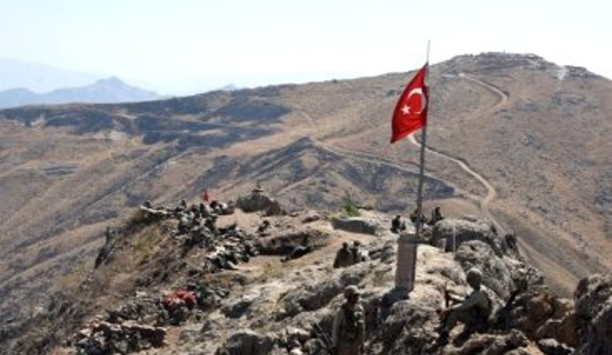 Mehmetçik Irak Sınırında Kahramanlık Destanı Yazıyor