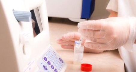 Tüp Bebek Uzmanı Hastalarını Kendi Spermiyle Hamile Bırakmış