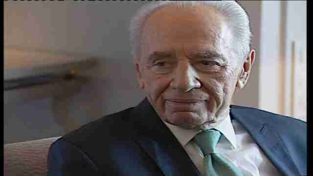 Simón Peres está estable aunque grave, según los médicos