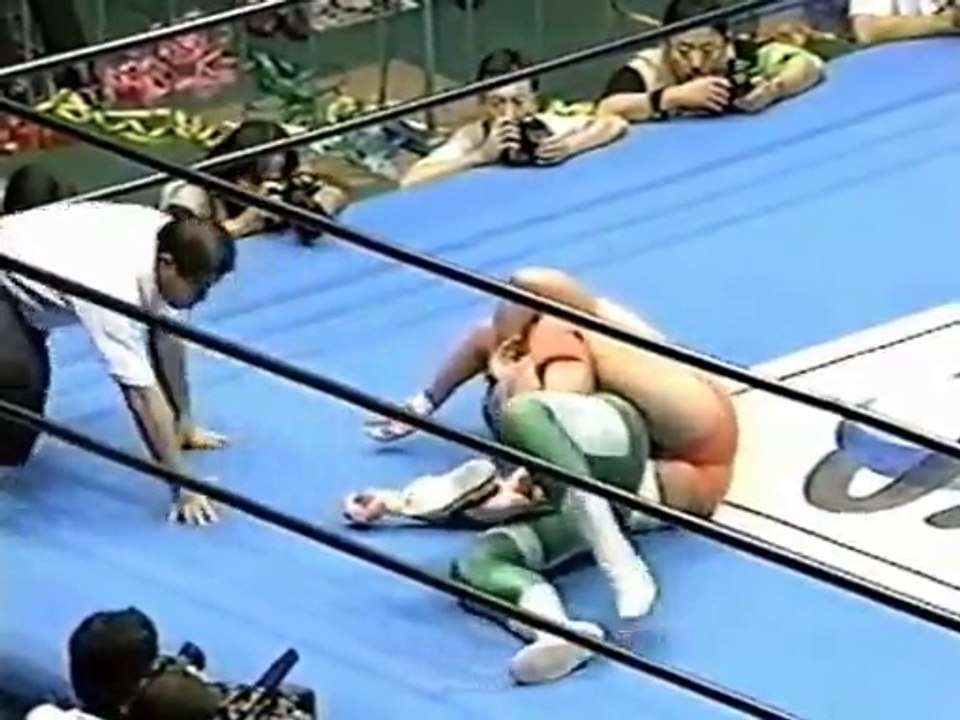 Kenta Kobashi vs. Mitsuharu MIsawa, 21/10/97