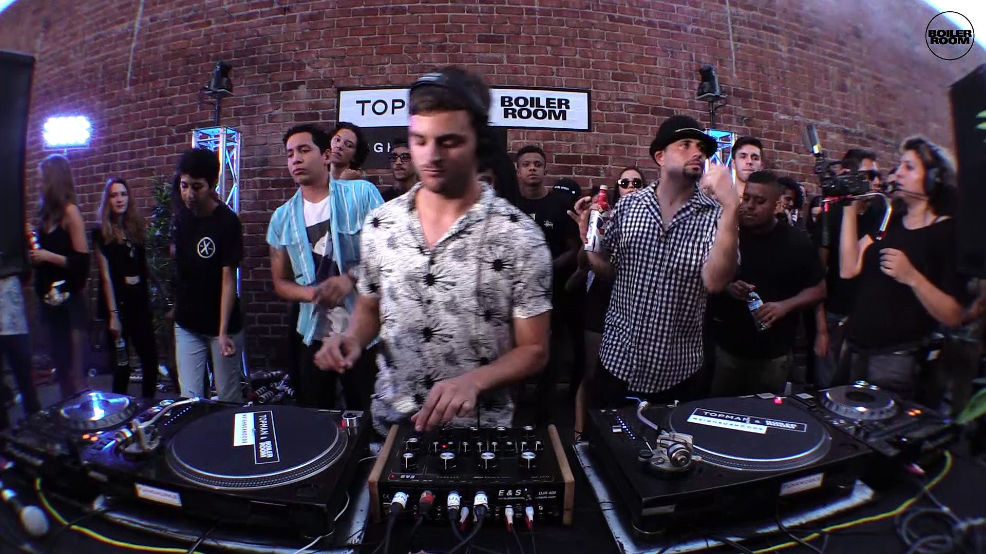 Urulu Topman Neighborhoods x Boiler Room Los Angeles DJ Set - video  Dailymotion