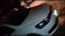 #EsDeFantasma - Camion corre auto estacionado
