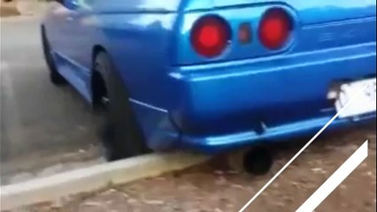 #EsDeFantasma - Fantasma internacional arrancando escape