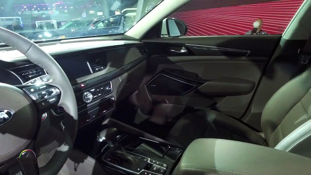 2017 Kia Cadenza at the New York Auto Show