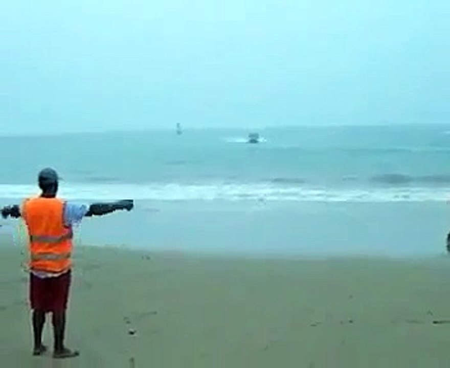 Crazy Beach Boat Accident Ozarks in Missouri