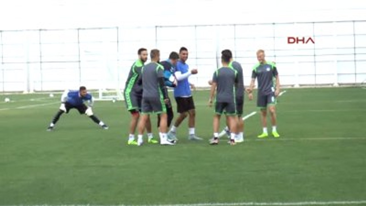 Atiker Konyaspor, Shakhtar Donetsk Maçının Hazırlıklarını Tamamladı