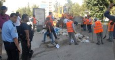 Belediye Yönetimine Kayyum Atanan Batman'da Çöpler Polis Eşliğinde Toplandı
