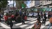 Productores argentinos protagonizan protesta regalando verduras
