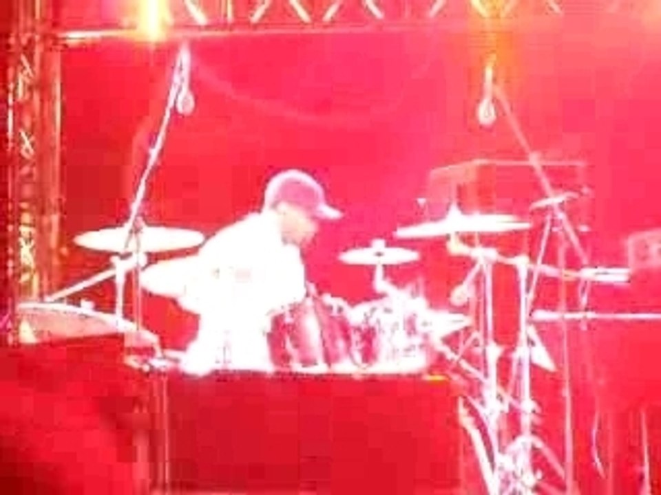 George Benson Live drum solo