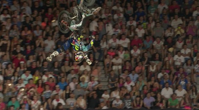 Skuff TV Moto | Red Bull X Fighters Madrid 2016 Best Tricks