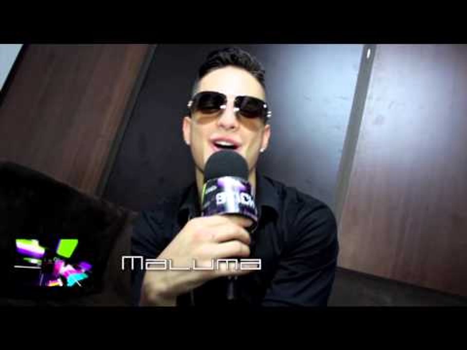 saludo de Maluma