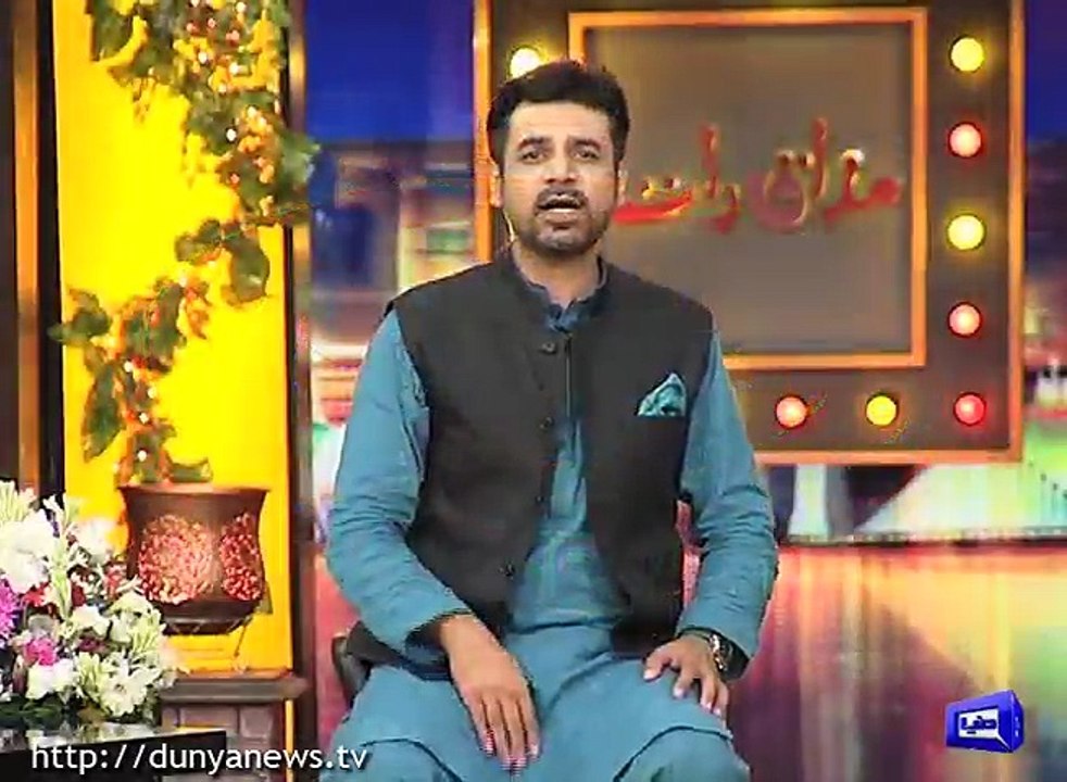 Excellent performance of Policeman Afzal in Mazaaq Raat.