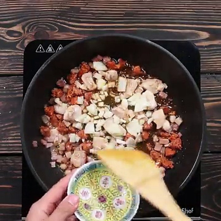 Chicken and Cauliflower Paella