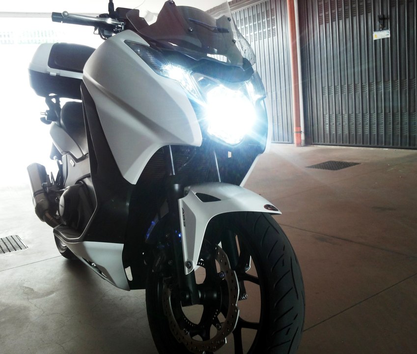 CONVERSION H4-LED HONDA INTEGRA (VIDEO 4K)