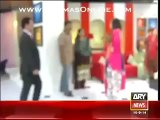 Serious Fi--ght Between a Man & Sanam Baloch in a Live Morning Show