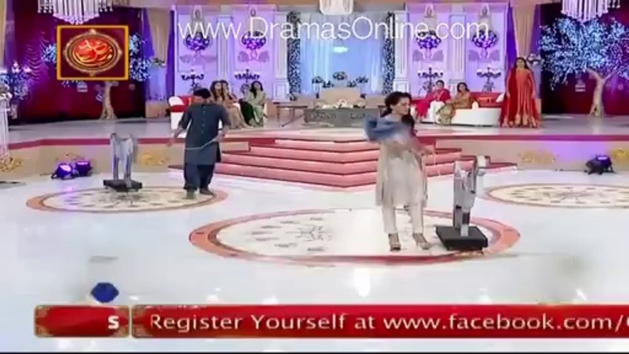 Larki Ne Zahi0d Ah0med Ko Live Show Main LAN-AT Dede