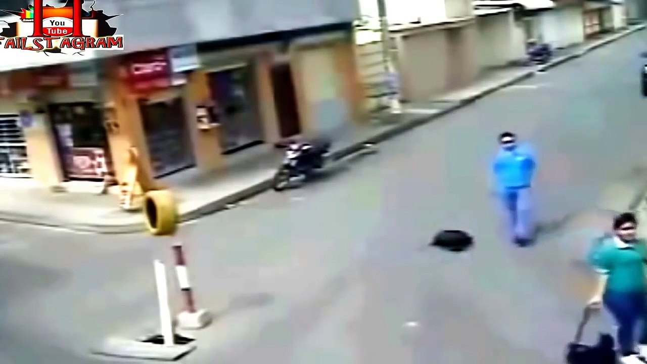 04.Instant Karma Fails - Instant justice Compilation NEW 2016