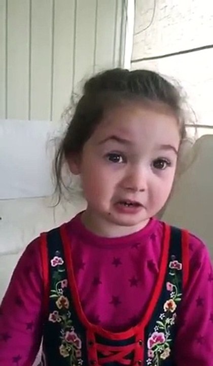 I Don't Want To Eat Animals Ever - Check This Cute Girl's Love For Animals