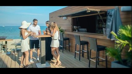 Sébastien Tillous-Borde dans une publicité pour du carrelage