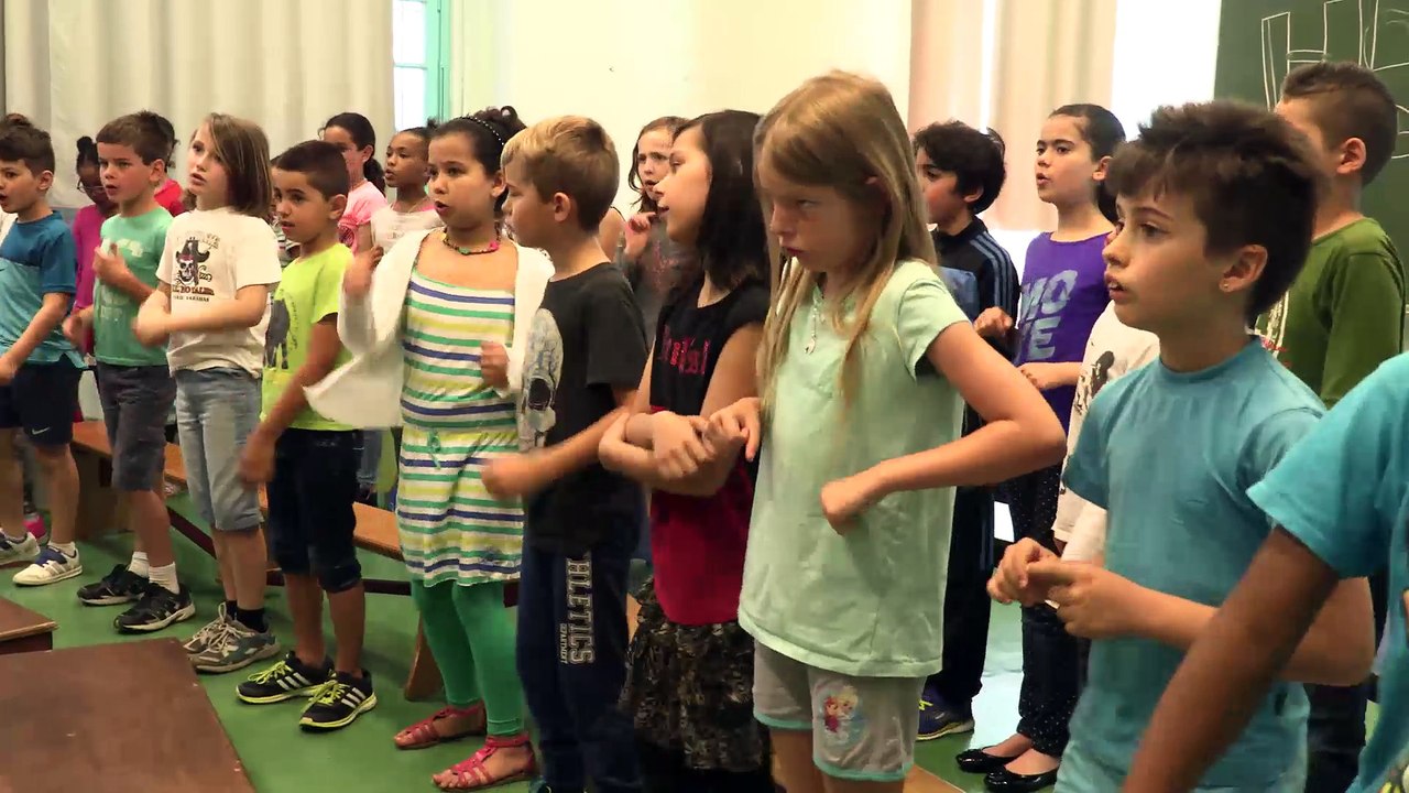20160621 saison junas atelier et concert sacré chat  les petits loups des voix de Lodève 02