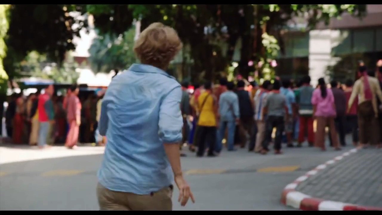 GOLPE DE ESTADO Trailer oficial en español (2015) - Owen Wilson, Pierce Brosnan HD
