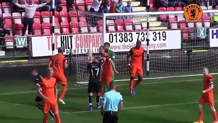 İskoç Kaleci 23 Dakikada 3 Penaltı Kurtardı