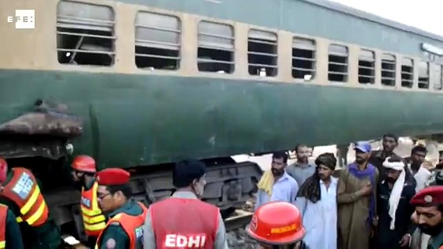 Colisión de dos trenes en Pakistán dejó al menos tres muertos y 30 heridos
