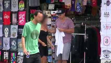 Kızlarla Konuşarak İç Çamaşırlarını İstemek