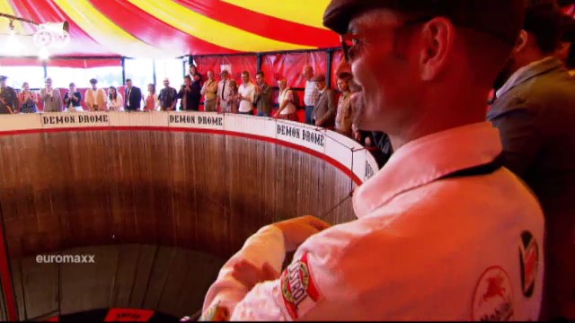 Motocicletas vs. La gravedad | Euromaxx