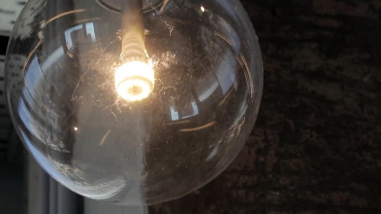 Swinging Lamp On The Ceil