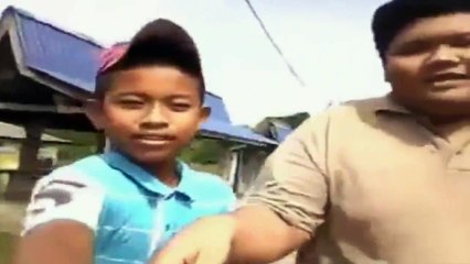 World's Most EXTREME Selfie (Malaysia)