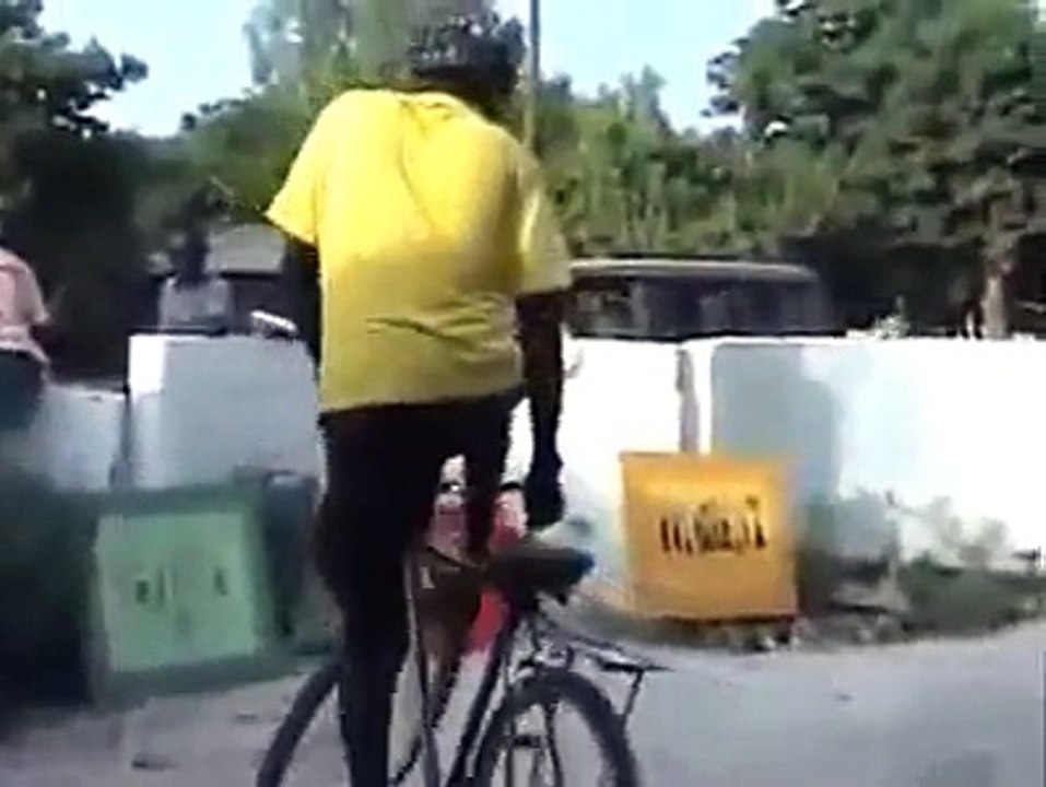 Amazing cycle stunts with music
