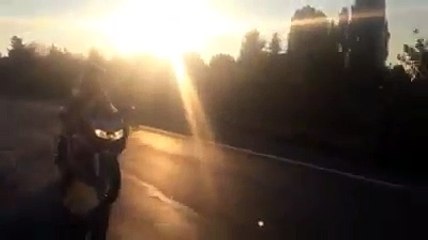 SEXY CRAZY GIRL IN STREET MOTO