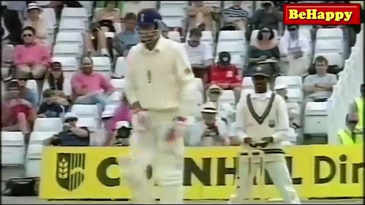 Top 10 Funniest moments in cricket history Ever
