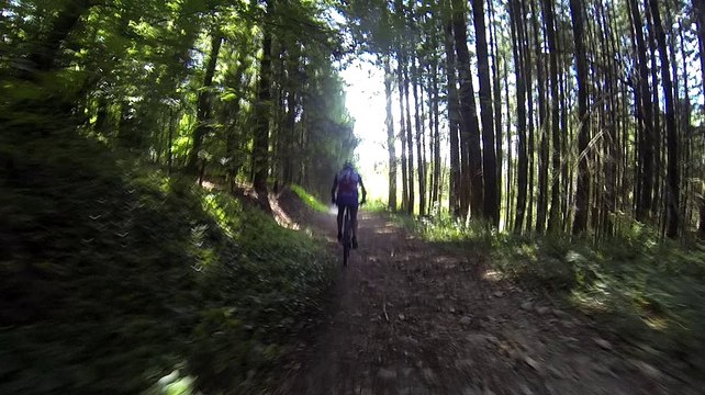 GOPR5507 4 dimanche Apm - descente tranquille avec JM [DIVX 480p]