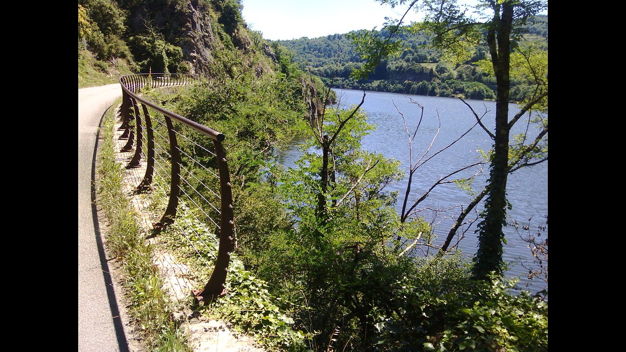 VTT sur "la Voie Douce" depuis le Cheyard  07 Ardèche