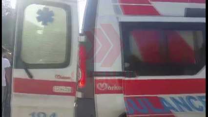 Aksident në bulevardin “Xhon Kenedi”, lëndohet motoçiklisti