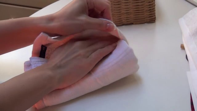 Laundry folding way - Comment bien Plier le linge