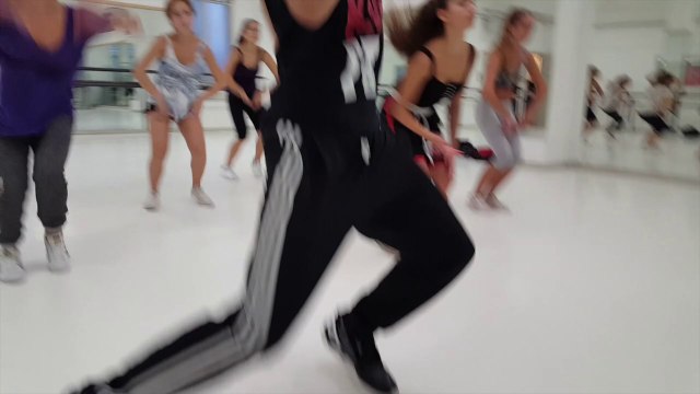 Lezione di Hip Hop allo Stage Centro Danza di Palermo, maestro Giovanni Geraci