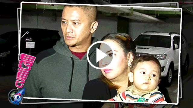 Sibuk Syuting, Deswita-Ferry Bawa Anak ke Lokasi - Cumicam 16 September 2016