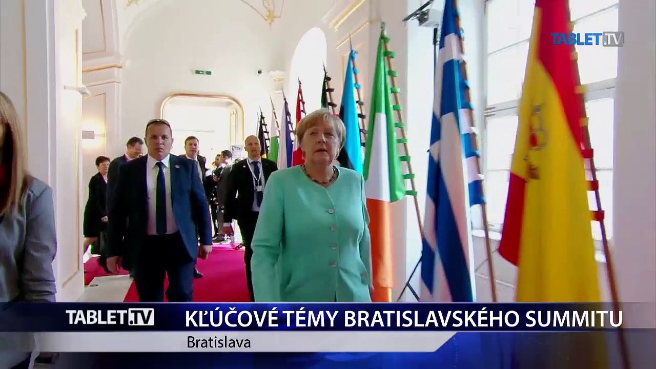 Hollande prišiel na summit s bratislavským plánom pre Európu