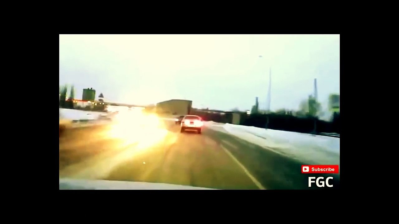 CAR CRASH very Shock dash camera #39
