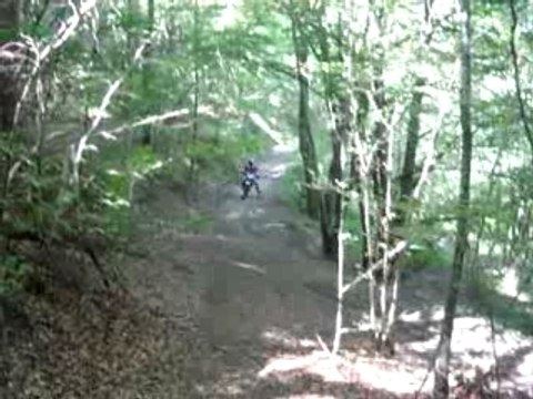 rieju mrx pro dans les chemin